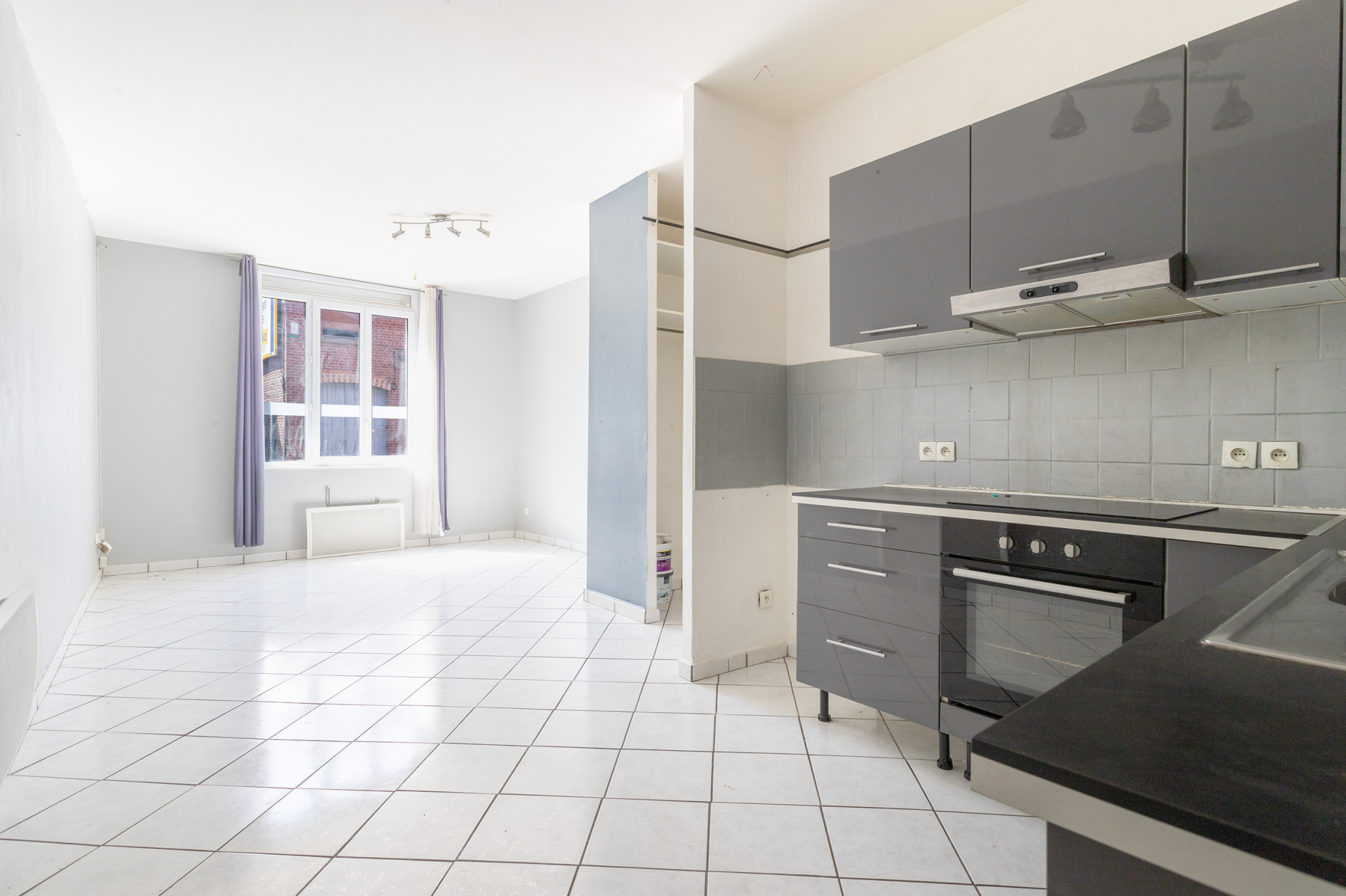 Appartement à rafraîchir T3 avec jardin de 200 m2 à Pérenchies – Perenchies
